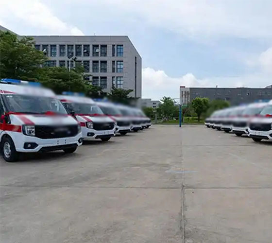 贡山服务车队展示